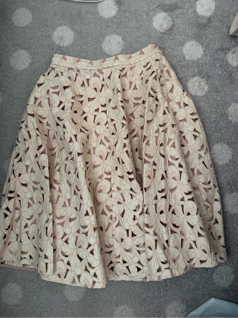 Ann Taylor - Picture 5 of 6
